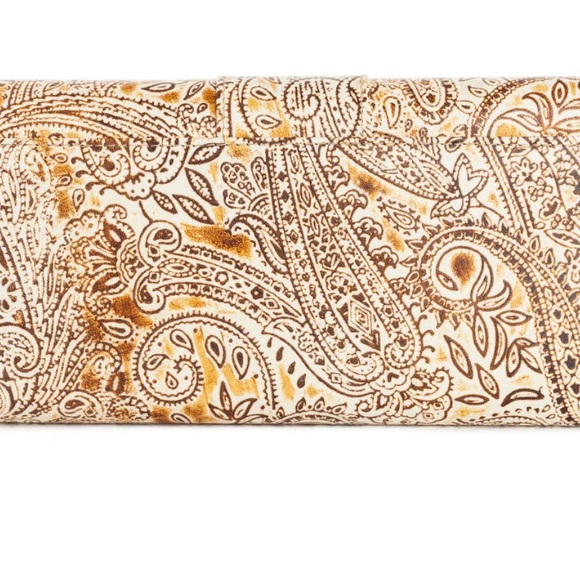 Myra Women’s full size leather wallet.  Full size Wallet Myra Wallet NWT - Picture 3 of 5